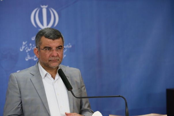 بازگشایی برخی صنوف به معنی عادی شدن وضعیت نیست