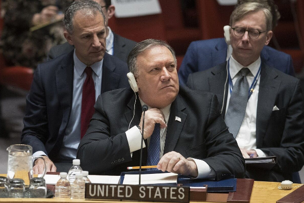 What is behind the new US plan to extend Iran's arms embargo?