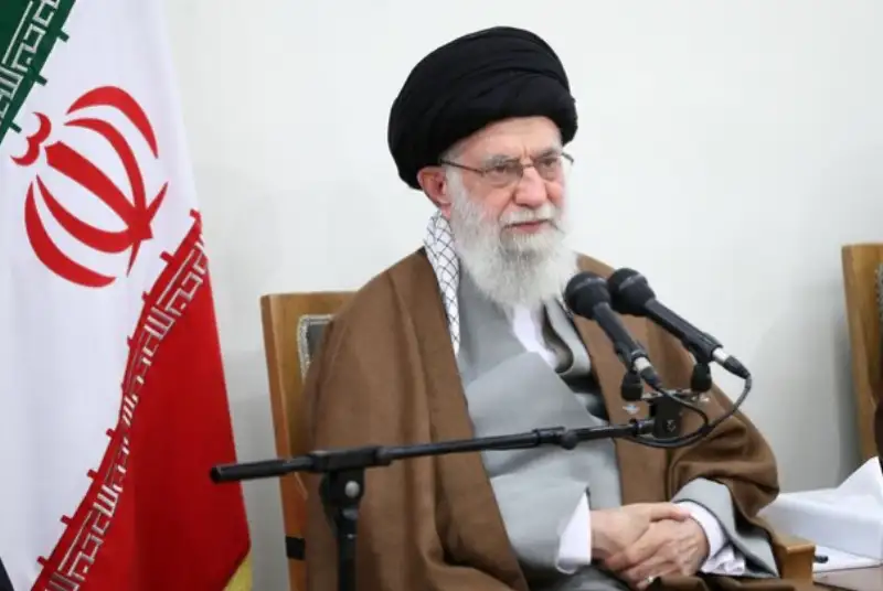کار بزرگ معلمان آموزش شکوفاسازی استعدادها برای ارزشهای متعالی است