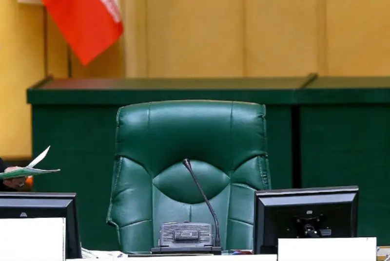 انتخاب و انتصاب رئیس مجلس بعد از 12 سال