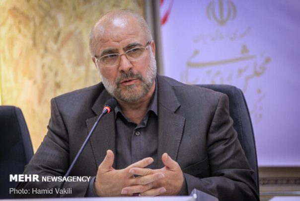 تحول کشور باید از درون مجلس اتفاق بیفتد