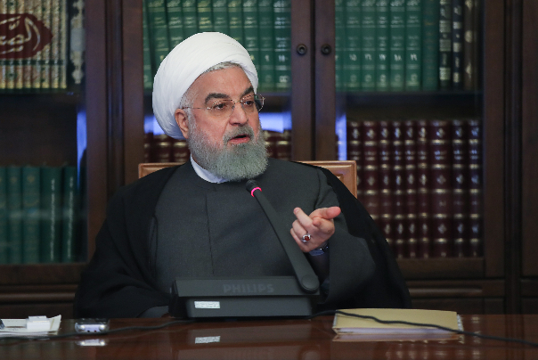 الرئيس الايراني يؤكد إلتزام حكومته بتعهداتها في مكافحة الفقر