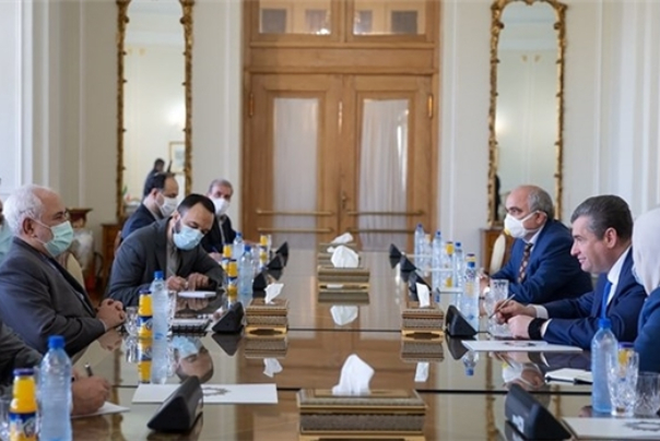 Iranian FM Stresses Updating Long-Term Cooperation Agreement with Russia