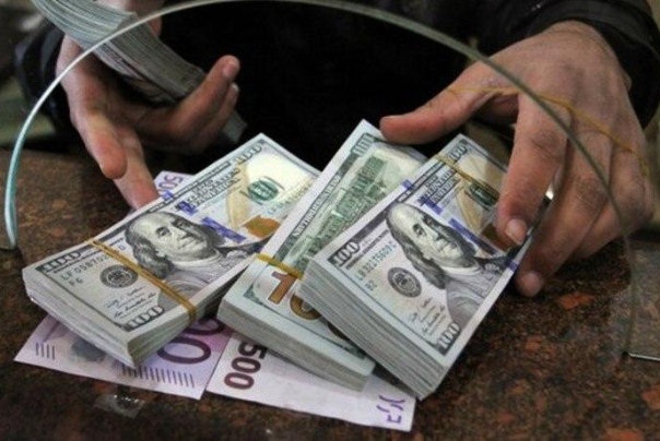 سقوط 3000 تومانی دلار در یک روز