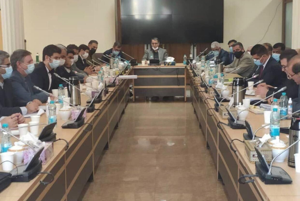 Iran, Iraq hold talks on implementation of agreements
