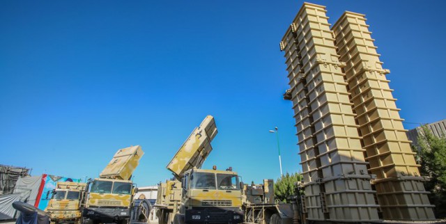 الجيش الايراني يعلن نجاح منظومة الدفاع الجوي "باور 373" المحلية الصنع