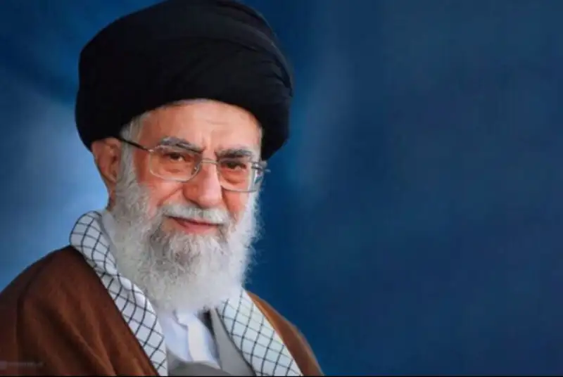 پیام تسلیت رهبر انقلاب درپی درگذشت حجت‌الاسلام اژه‌ای