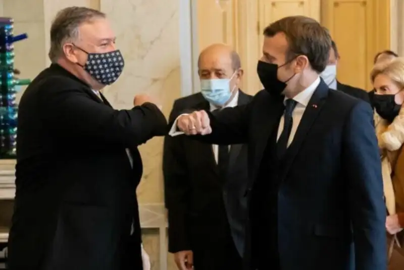پمپئو همچنان دست و پا می‌زند!