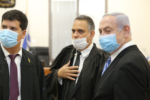 עוד עיכוב במשפט נתניהו: שופט אחר יכריע בבקשות לגילוי ראיות