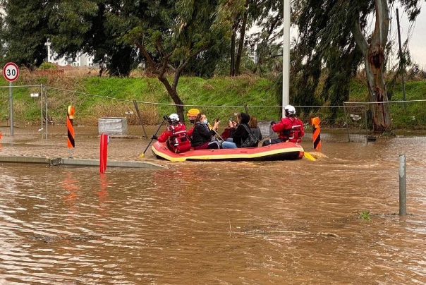 הצפות בצפון תל אביב, נזקים בערי השרון ובבסיסי הקריה וגלילות