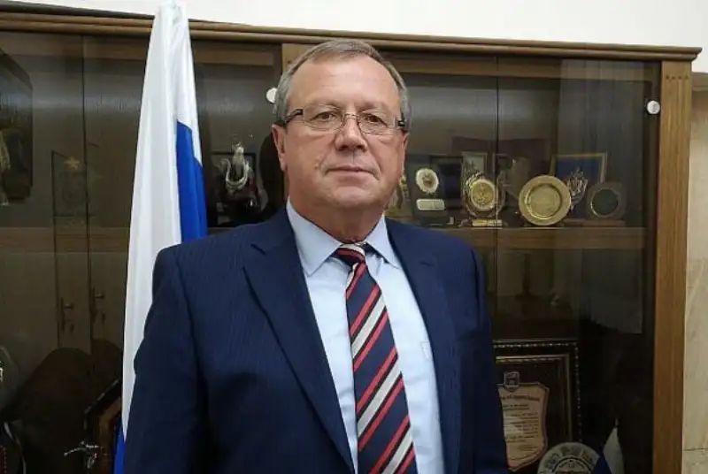 سفیر روسیه در تل‌آویو: مشکل خاورمیانه اسرائیل است نه ایران