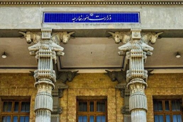 الخارجية الايرانية تستدعي السفير التركي احتجاجاً على قصيدة اردوغان التحريضية