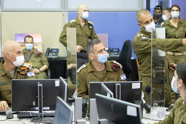 תוספות ללא הצדקה ופנסיה פי 5 מהממוצע: נתוני השכר במערכת הביטחון