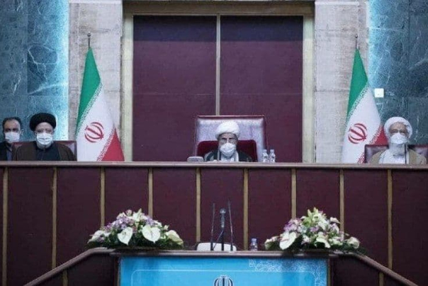 هیأت رئیسه مجلس خبرگان ابقا شدند