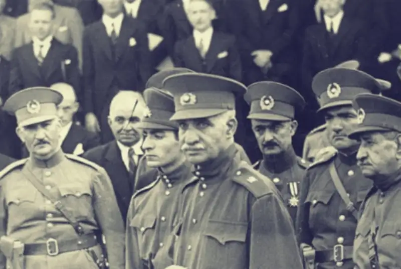 در صدسالگی کودتای رضاخان/ «ثبت با سند برابر نیست» روی آنتن می رود