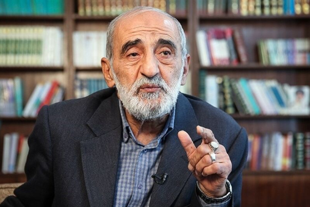 انتقاد شریعتمداری از واکنش مجلس به توافق با آژانس