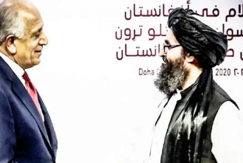 چندرسانه‌ای: سالگرد توافق آمریکا و طالبان و سوالاتی که هنوز بی پاسخ است