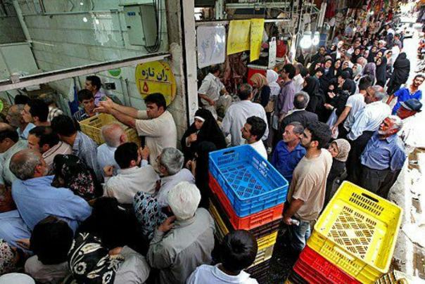 فقدان سیاست‌گذاری اقتصادی منسجم/ بحران در بازار مرغ ادامه دارد