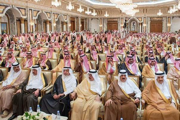 اوضاع آشفته دربار سعودی/«بن سلمان» برادرش را ممنوع الخروج کرد