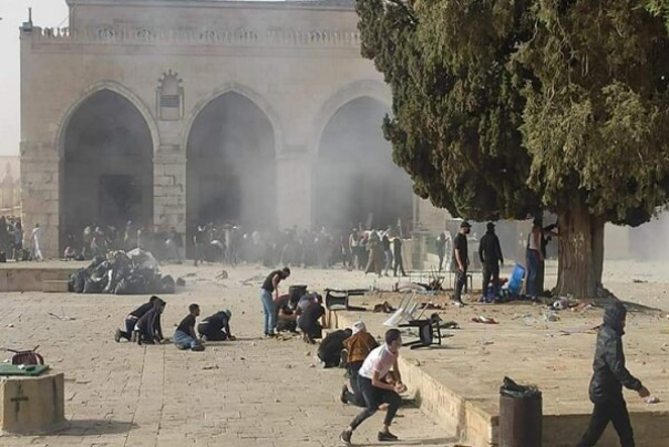 زخمی شدن بیش از 250 فلسطینی در درگیری‌های مسجدالاقصی