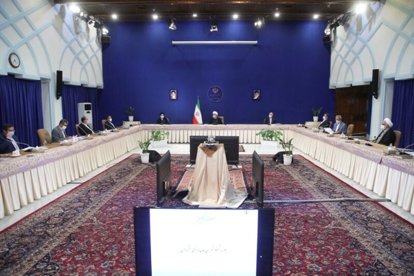 روحاني: واشنطن مرغمة على إلغاء الحظر كله