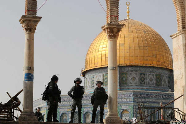 الأراضي الفلسطينية على صفيح ساخن نصرة للقدس