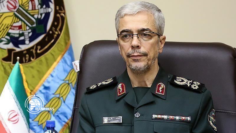 اللواء باقري يعلن إزاحة الستار قريبا عن لقاح كورونا المنتج بواسطة الحرس الثوري