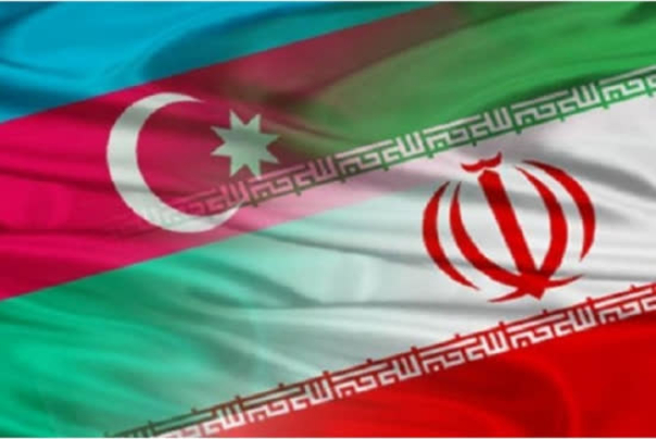 چندرسانه‌ای: چرا باکو سرنا را از سر گشادش می‌زند؟