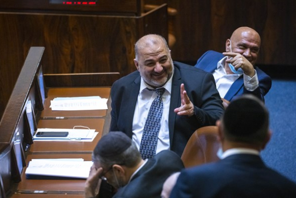 מנסור עבאס: חשוב לנו שהממשלה תאריך ימים ותתפקד כמו שצריך