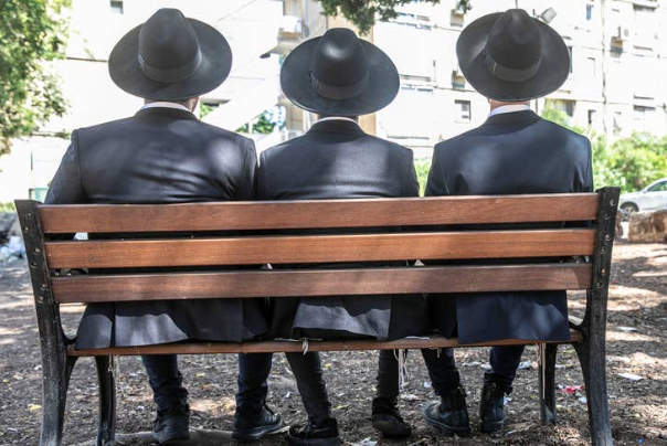 שוטרים עיכבו והפשיטו תלמידי ישיבה ליד מצעד הגאווה: "אמרו שאנחנו דמויות חשודות"