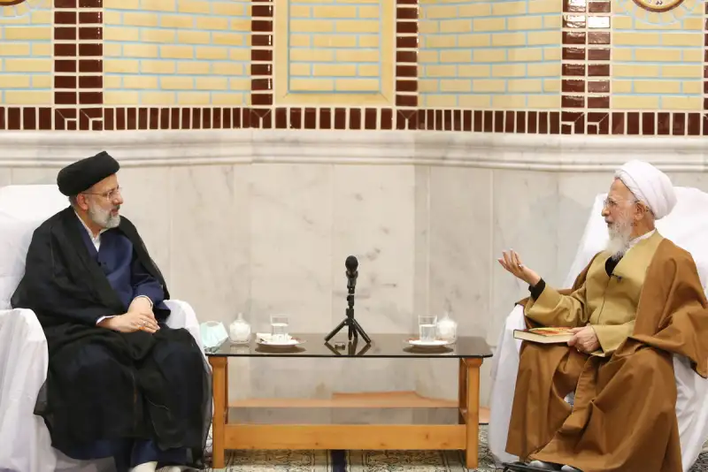 دیدار رئیسی با آیت الله جوادی آملی