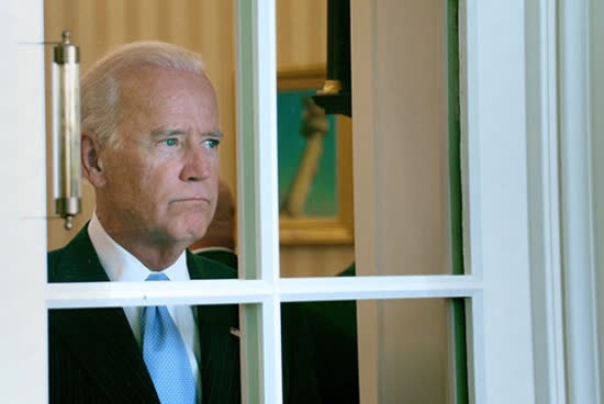 The height of Biden's despair and the disgrace of the FBI for a burnt nut!