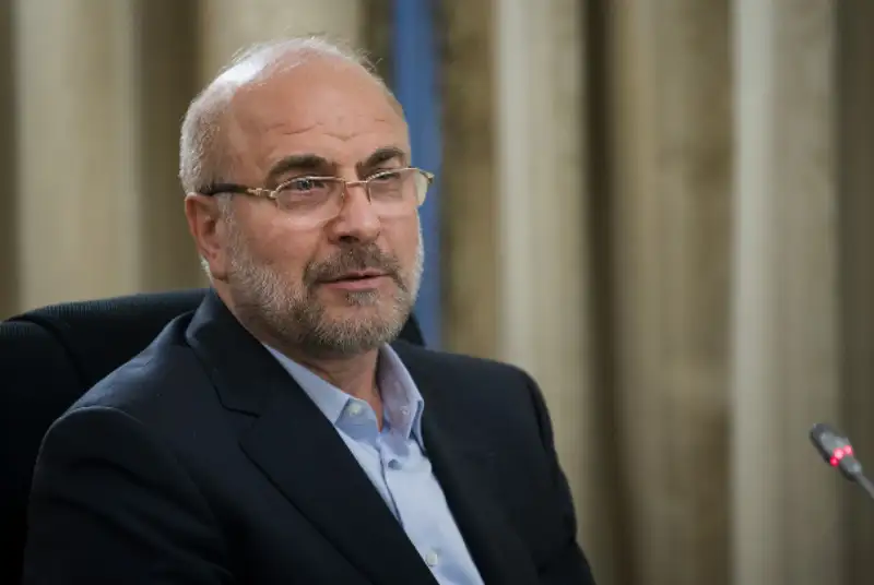 مجلس لایحه رتبه بندی معلمان را پیگیری می‌کند