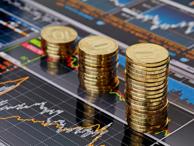 افزایش قیمت طلا و فشار بر دلار در بازار جهانی