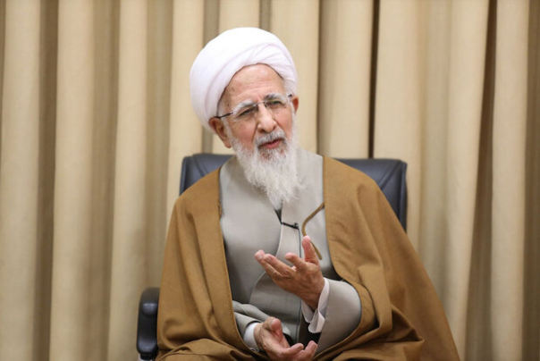 حضرت آیت الله جوادی آملی: اگر حریم خود و دیگران را بشناسیم «ایران هراسی» و «اسلام هراسی» هیچ جایگاهی نخواهد داشت