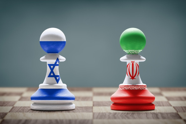 האם צה"ל והמוסד מתכננים הפתעות לאיראן?