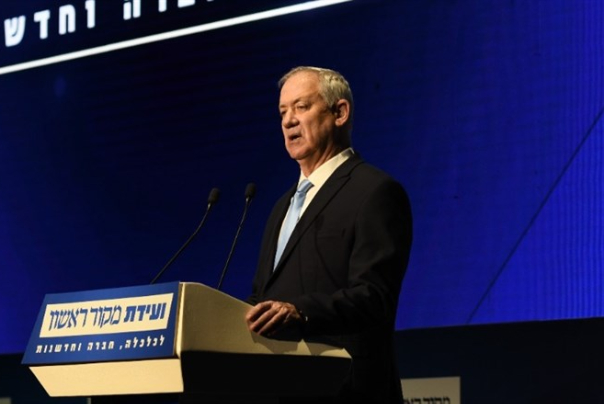 גנץ מממש את האיום: כחול לבן תחרים הצבעות במליאה