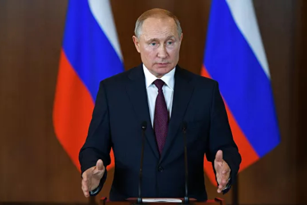 я не сказал, что наши войска пойдут в Донбасс прямо сейчас