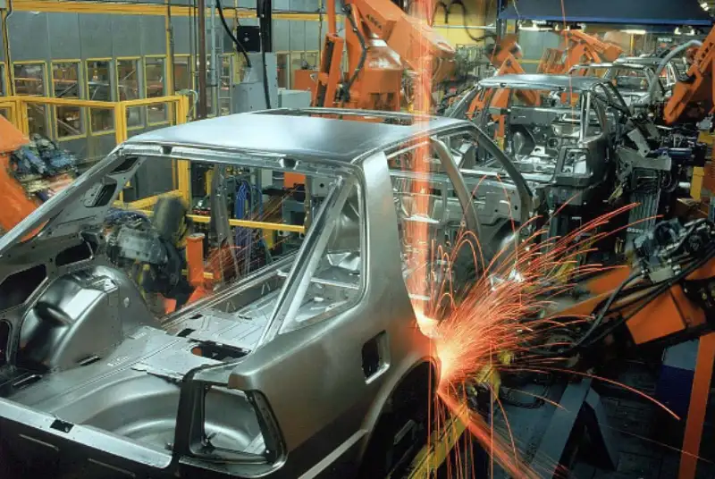 قیمت کارخانه ای خودرو افزایش می یابد؟