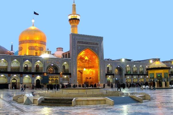عالم دين سني يدين جريمة الطعن في مشهد المقدسة