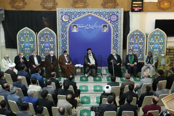 الرئيس الايراني: نصدر النفط اليوم بسهولة