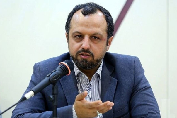 وزير الاقتصاد الايراني يلغي زيارته الى امريكا.. والسبب؟