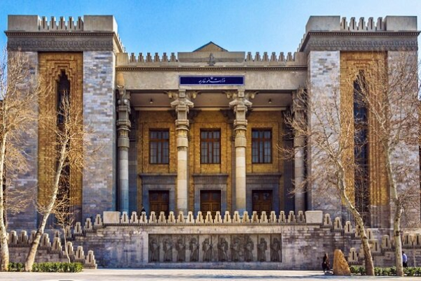 الخارجية الايرانية تدين التفجيرات الارهابية في افغانستان