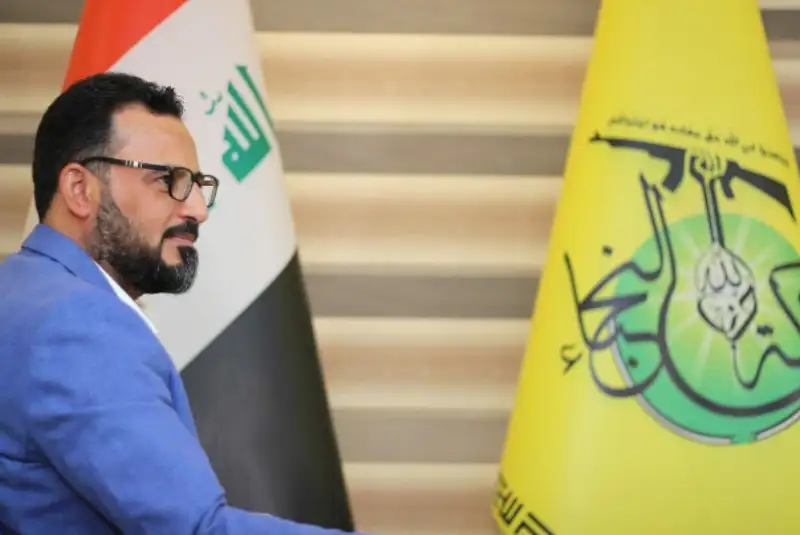 سخنگوی نجباء: مواضع رهبر انقلاب چند گام جلوتر از دیگران است