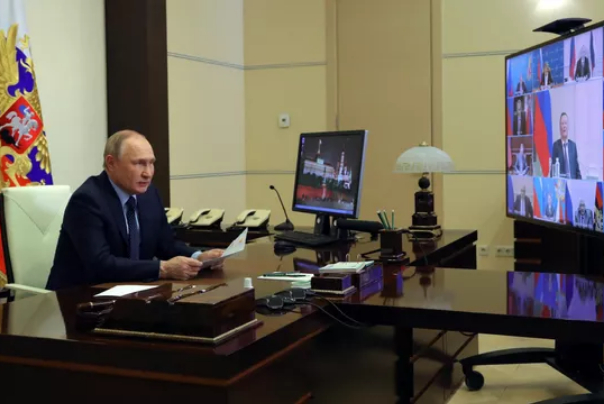 Путин проведет оперативное совещание с постоянными членами Совбеза