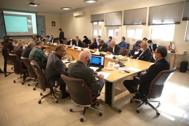 پیش نویس سند الگوی پیشرفت در آستانه تقدیم به مقام معظم رهبری است