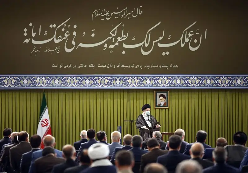 امام خامنه‌ای:‌ فتح خرمشهر، نماد نجات ملی و تبدیل معادله‌ای تلخ به یک معادله‌ شیرین بود