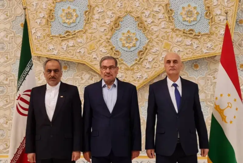 دریابان شمخانی وارد دوشنبه پایتخت تاجیکستان شد