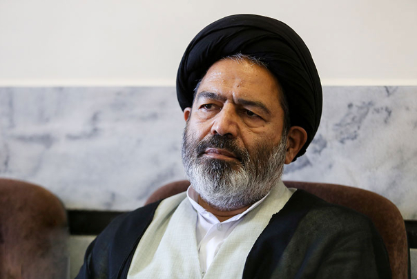ايران تنتقد السعودية لفرضها شرط العمر في حج هذا العام