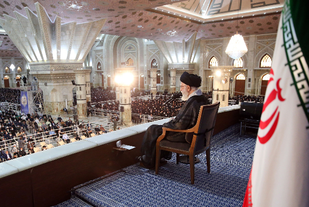 الإمام الخامنئي: الغرب ارتكب الكثير من المجازر الجماعية والاستعباد
